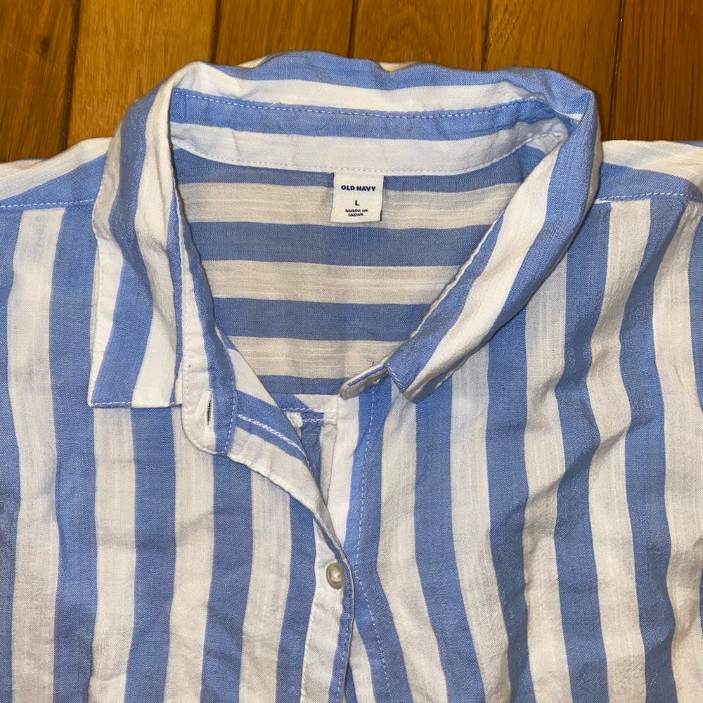 Shirt 💙 - Picture 4 of 6